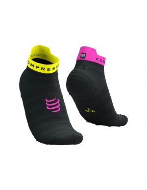 Compressport Pro Race Socks v4.0 Ultralight Run Low Loopsokken Heren Zwart Geel Roze | RNFSA-1967