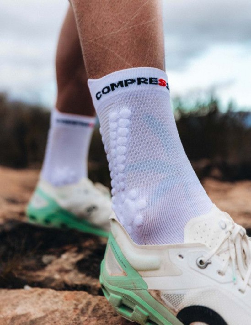 Compressport Pro Race Socks v4.0 Trail Loopsokken Heren Wit Zwart | RQYSD-1837